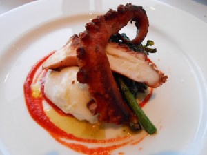 Ray's and Stark Bar/Photo by Jessica Koslow